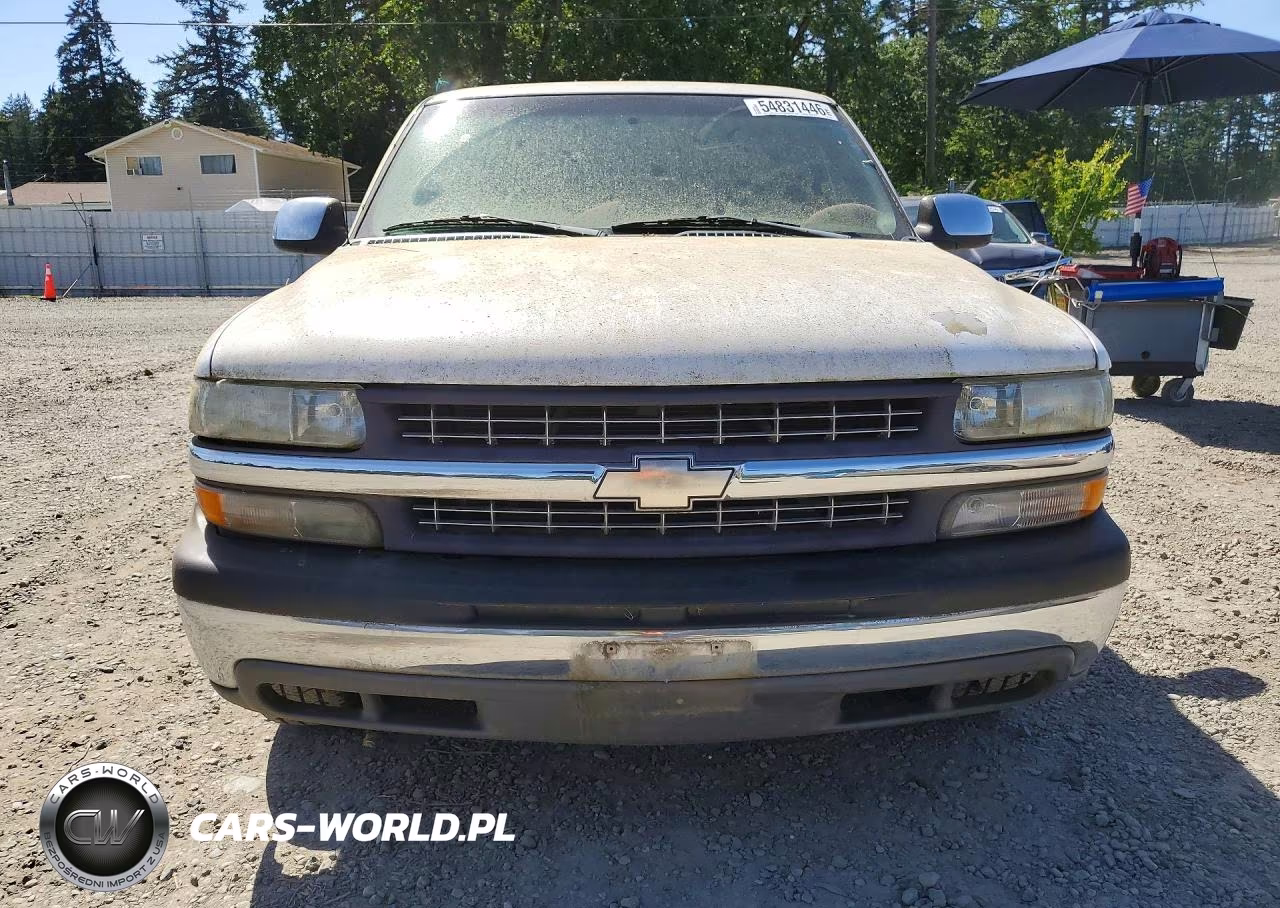 1999 Chevrolet Silverado C1500 VIN:2GCEC19T0X1180384 - 5