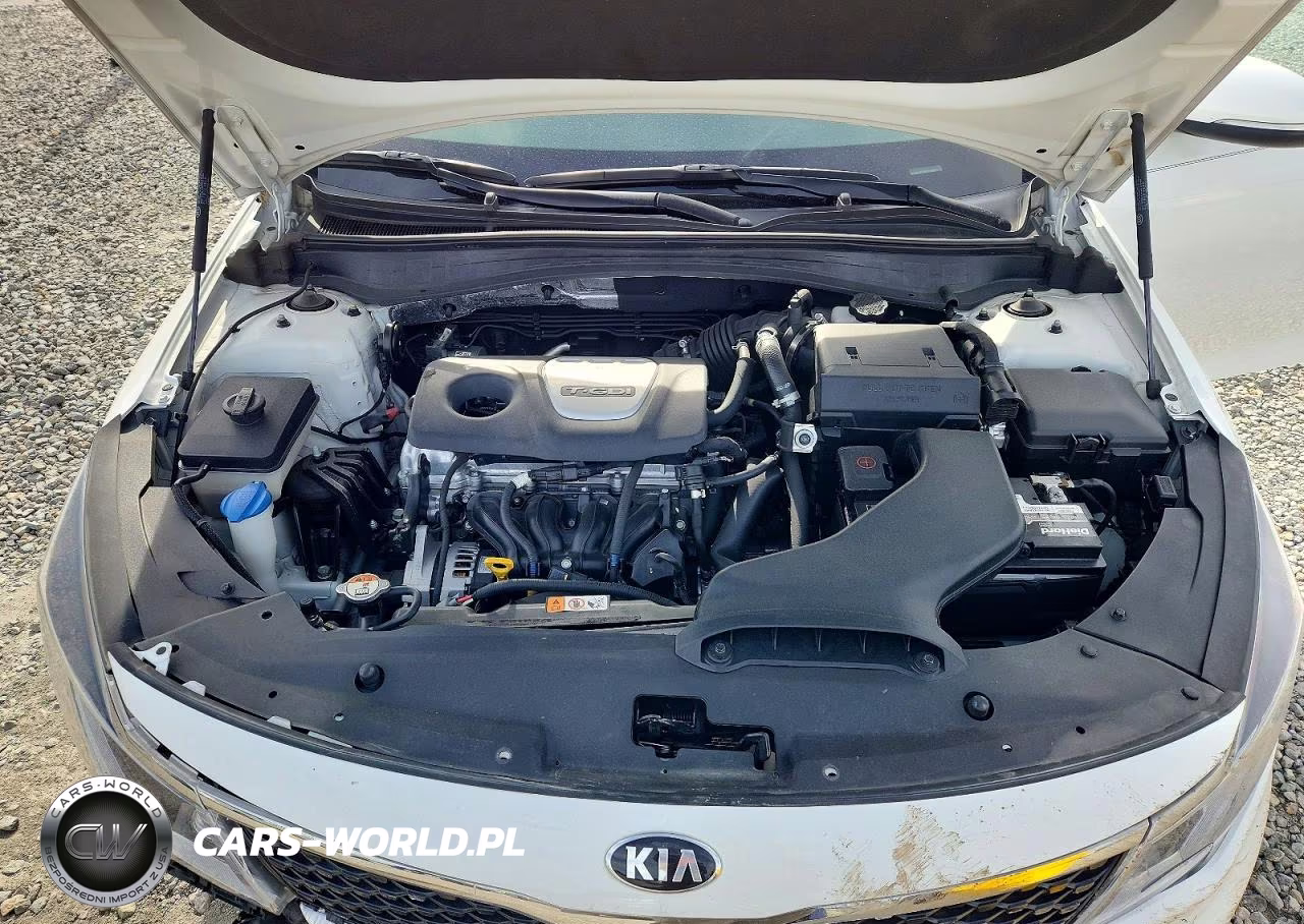 2018 Kia Optima Lx VIN:5XXGT4L14JG218976 - 11