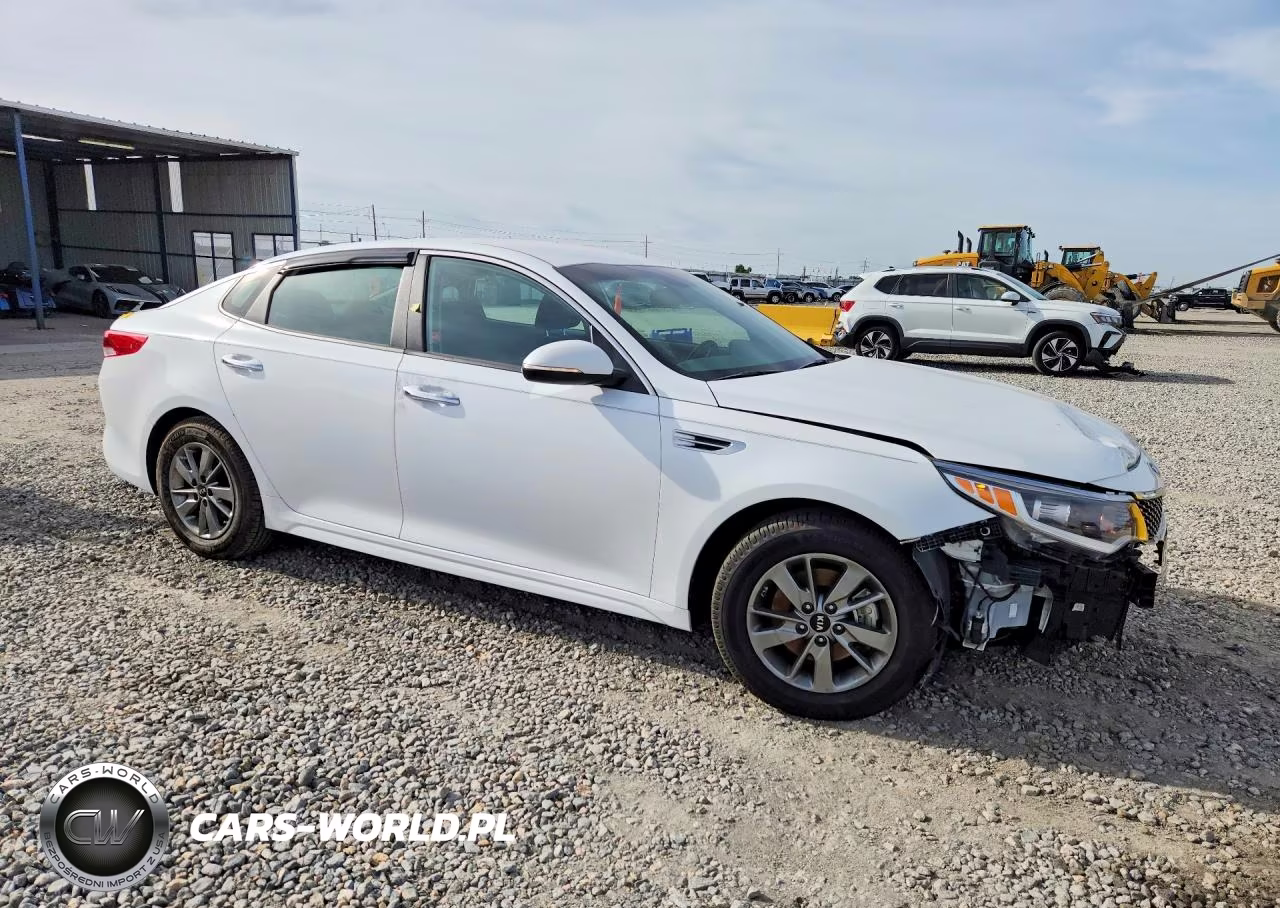 2018 Kia Optima Lx VIN:5XXGT4L14JG218976 - 4