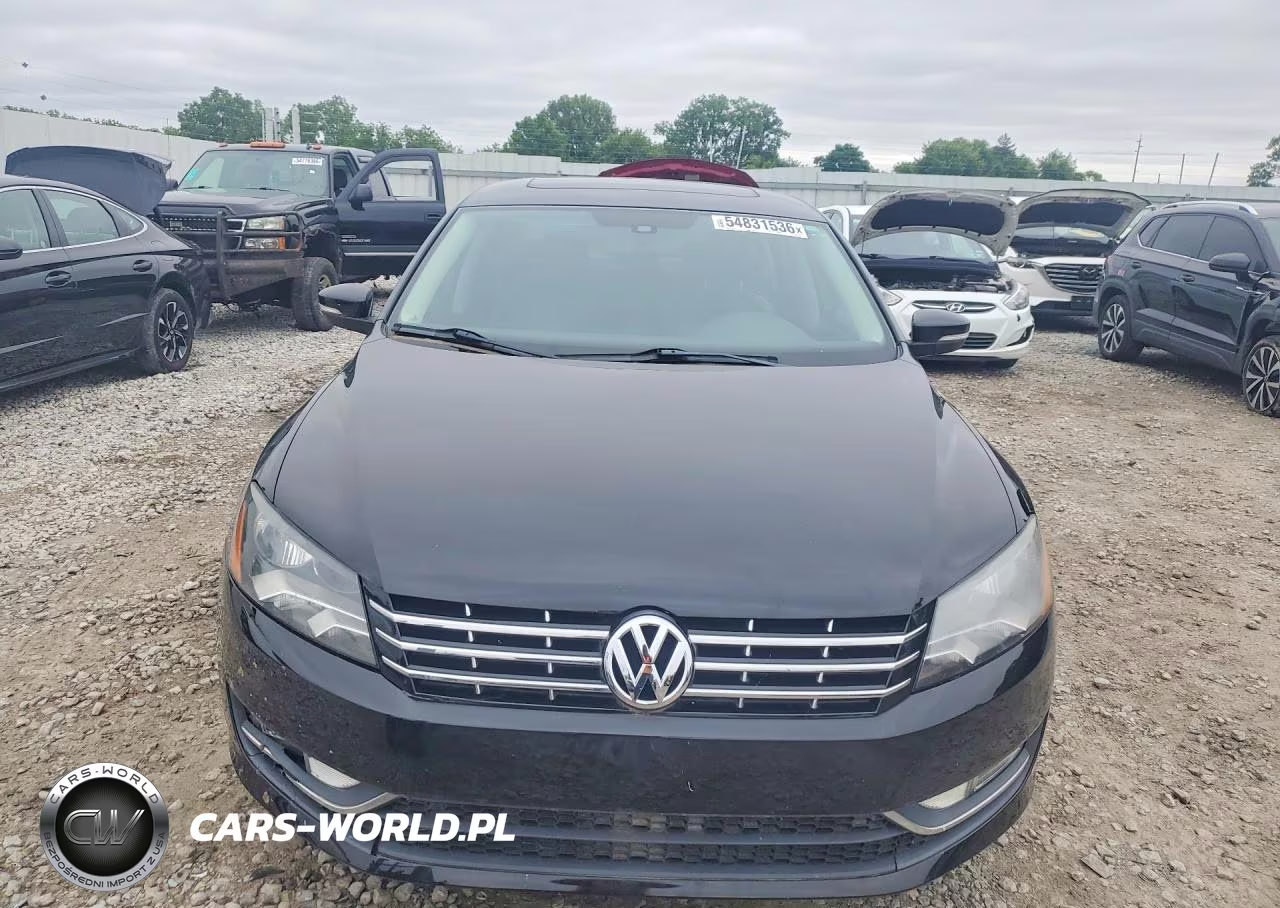 2014 Volkswagen Passat Sel VIN:1VWCN7A39EC041634 - 5