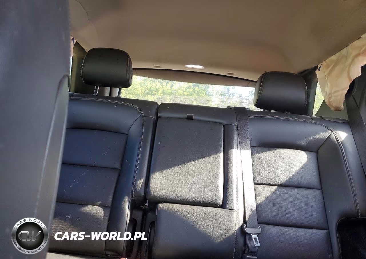 2019 Chevrolet Equinox VIN:2GNAXNEV6K6220004 - 10