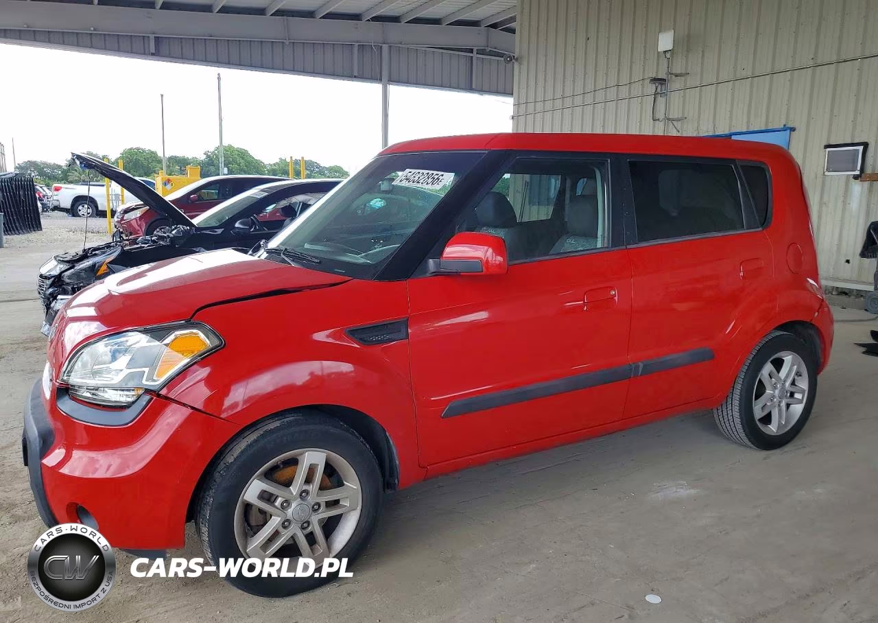 2010 Kia Soul +