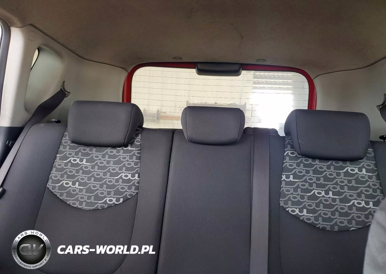 2010 Kia Soul + VIN:KNDJT2A21A7129932 - 10