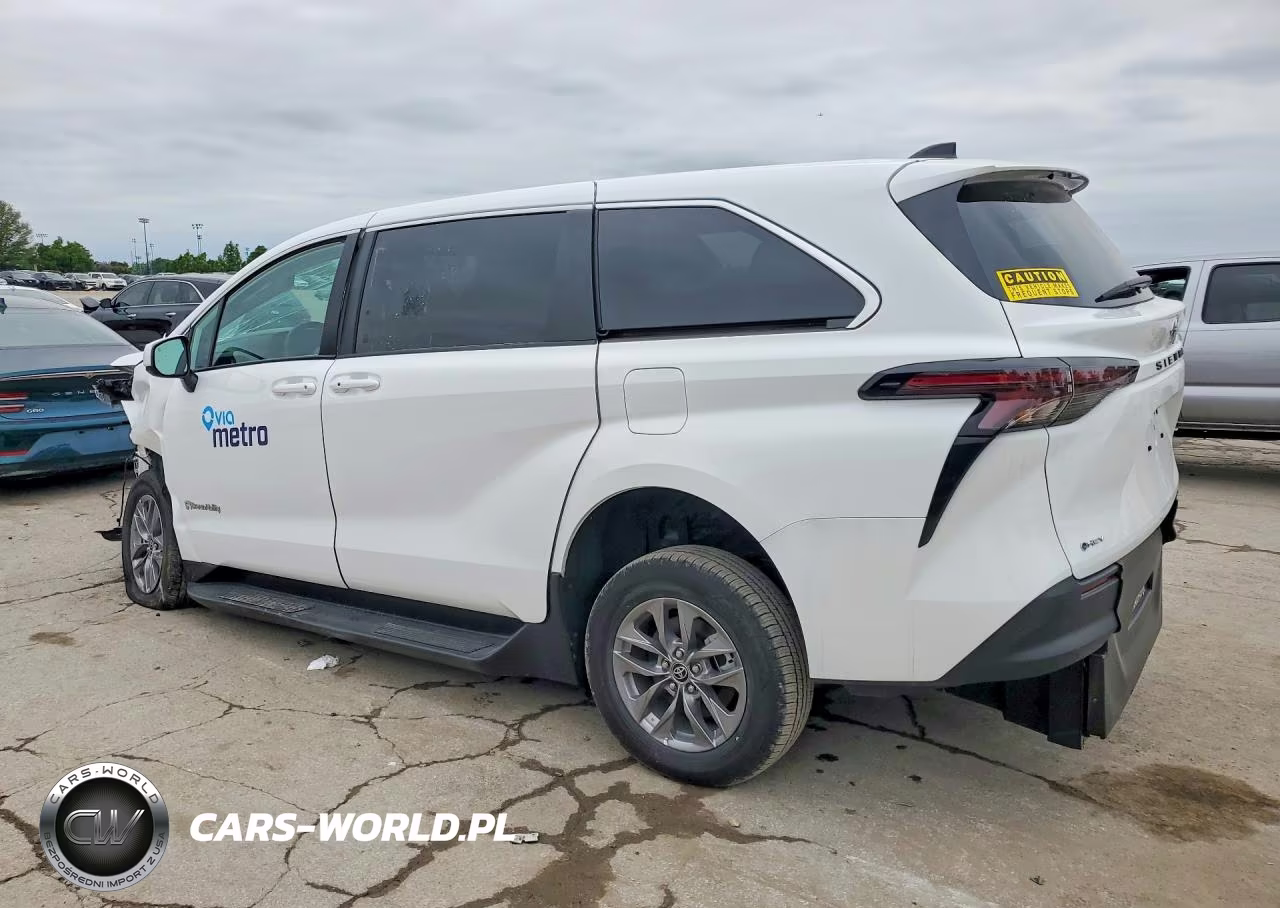 2025 Toyota Sienna Le VIN:5TDKRKEC6SS256284 - 2