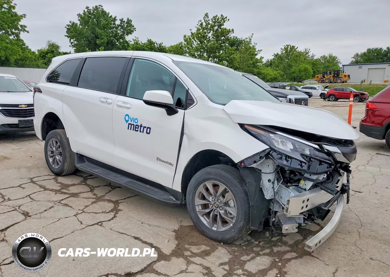 2025 Toyota Sienna Le VIN:5TDKRKEC6SS256284 - 4