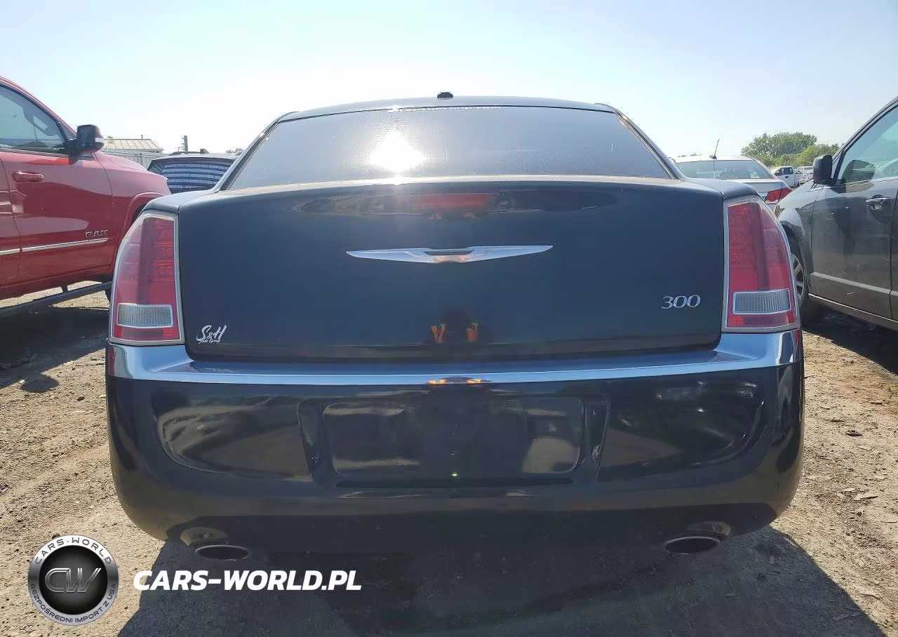 2012 Chrysler 300 Limited VIN:2C3CCACGXCH311068 - 6