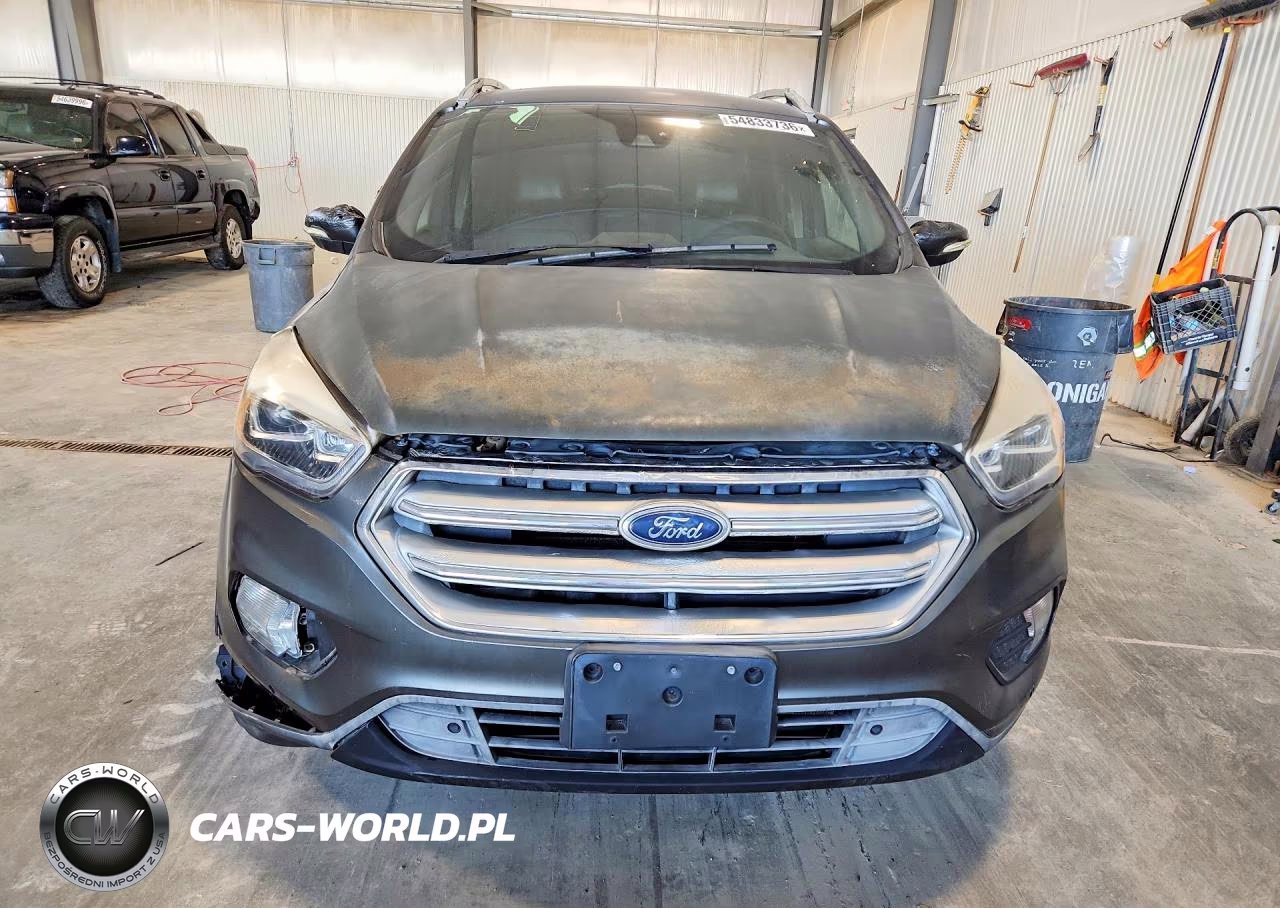 2017 Ford Escape Titanium VIN:1FMCU9J98HUB94375 - 5