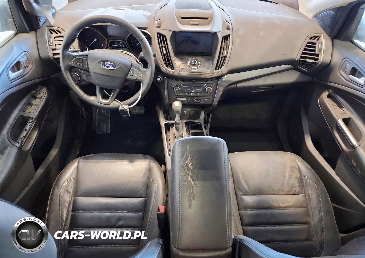 2017 Ford Escape Titanium VIN:1FMCU9J98HUB94375 - 8