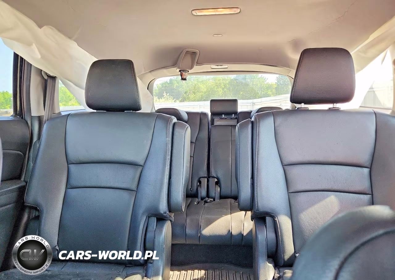 2022 Honda Pilot Touring VIN:5FNYF6H6XNB012825 - 10