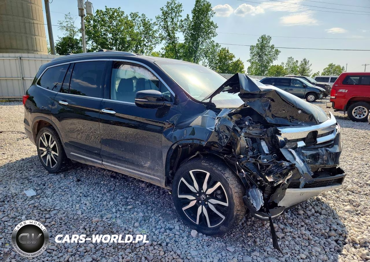 2022 Honda Pilot Touring VIN:5FNYF6H6XNB012825 - 4