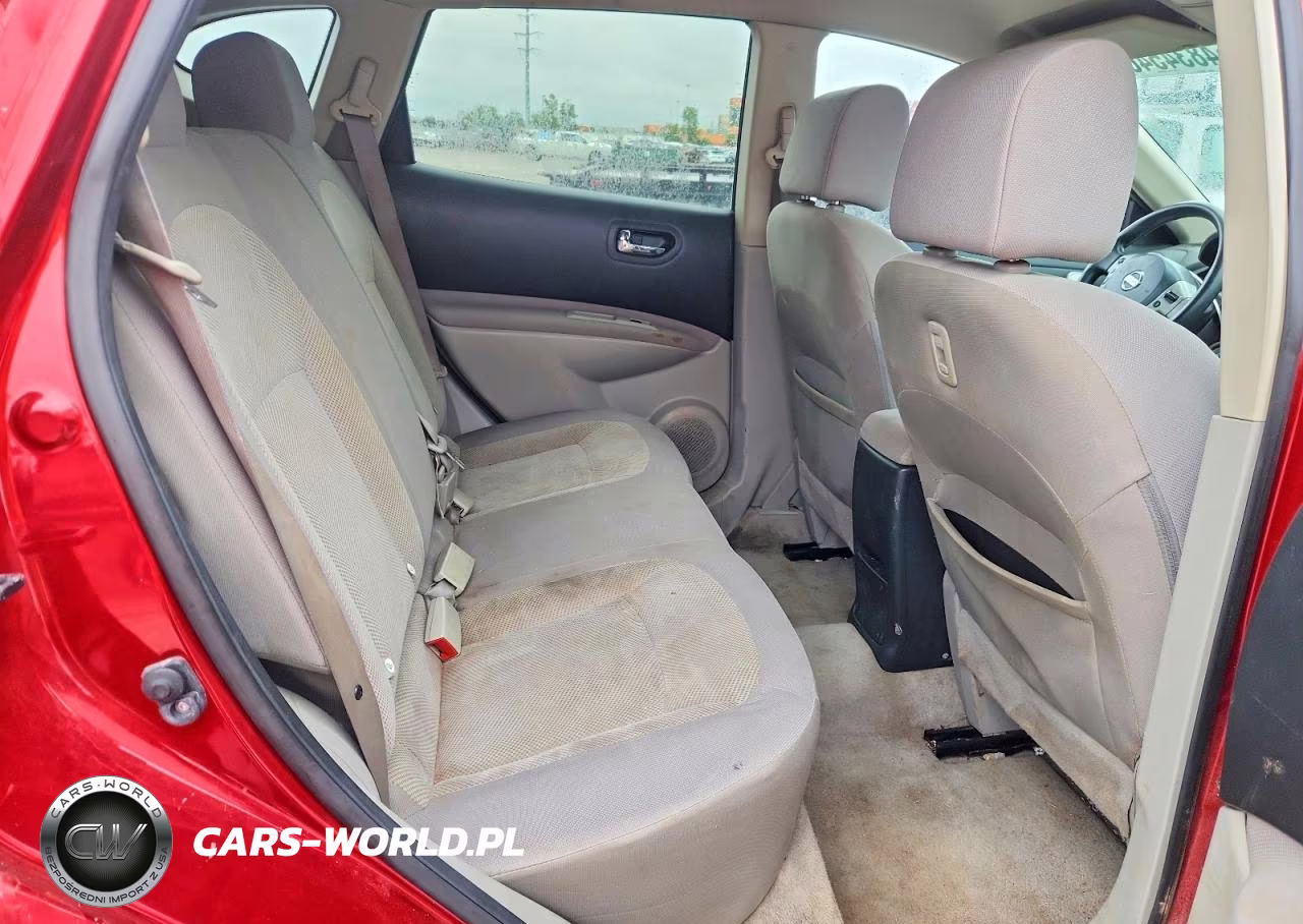 2015 Nissan Rogue Select S VIN:JN8AS5MV8FW750239 - 11