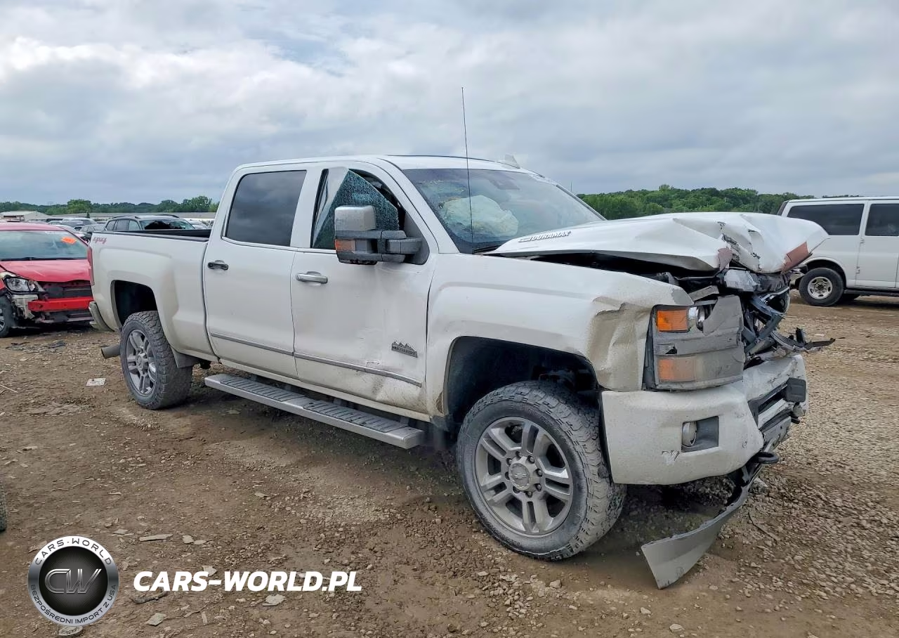2015 Chevrolet Silverado K2500 High Country VIN:1GC1KXE83FF502321 - 4