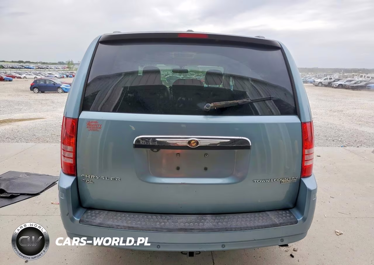 2010 Chrysler Town & Country Touring Plus VIN:2A4RR8DX5AR398309 - 6