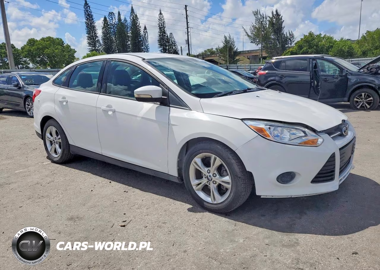 2013 Ford Focus Se VIN:1FADP3F27DL278072 - 4