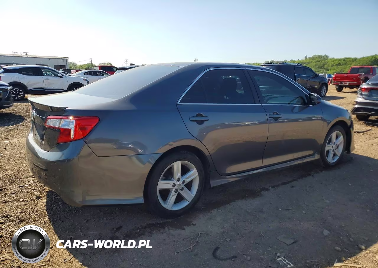 2013 Toyota Camry Se VIN:4T1BF1FK2DU243289 - 3