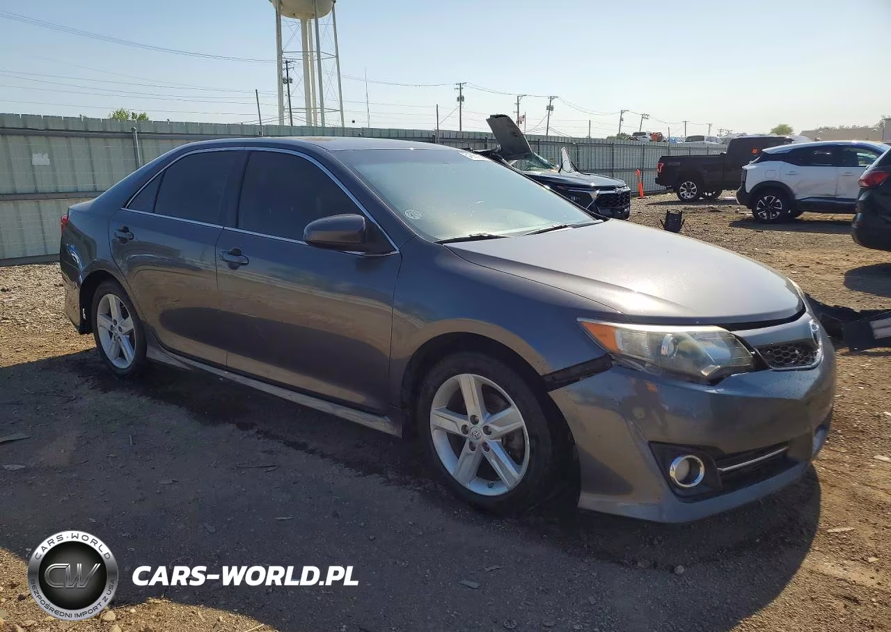 2013 Toyota Camry Se VIN:4T1BF1FK2DU243289 - 4