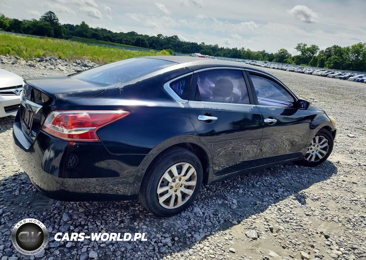 2013 Nissan Altima 2.5 S VIN:1N4AL3AP2DN467587 - 3