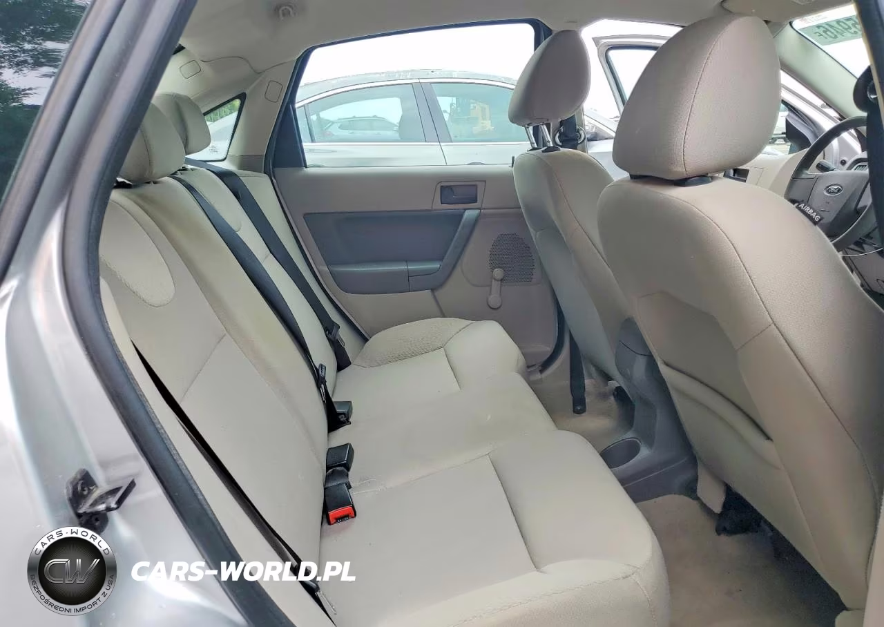2009 Ford Focus S VIN:1FAHP34N49W131132 - 10