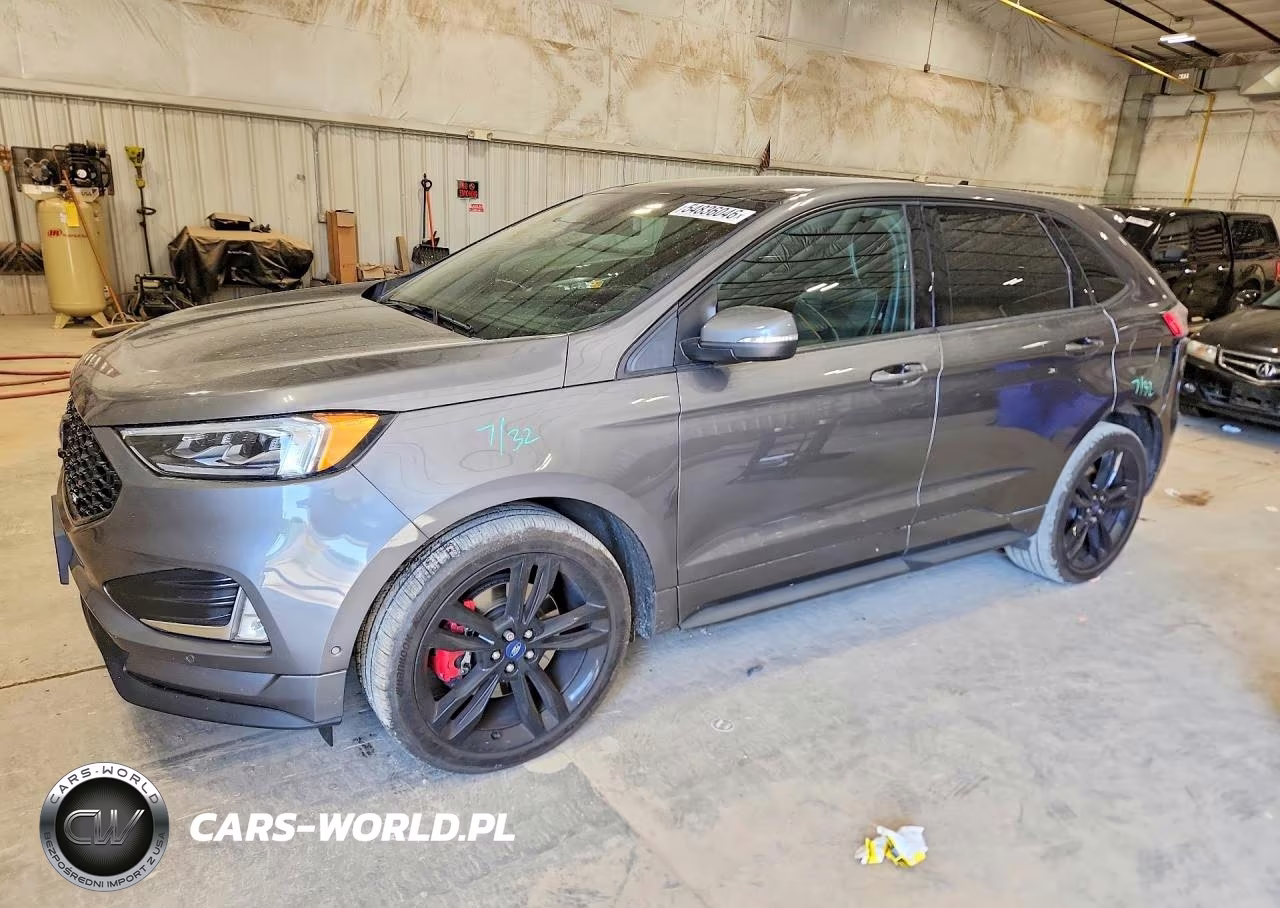 2022 Ford Edge St