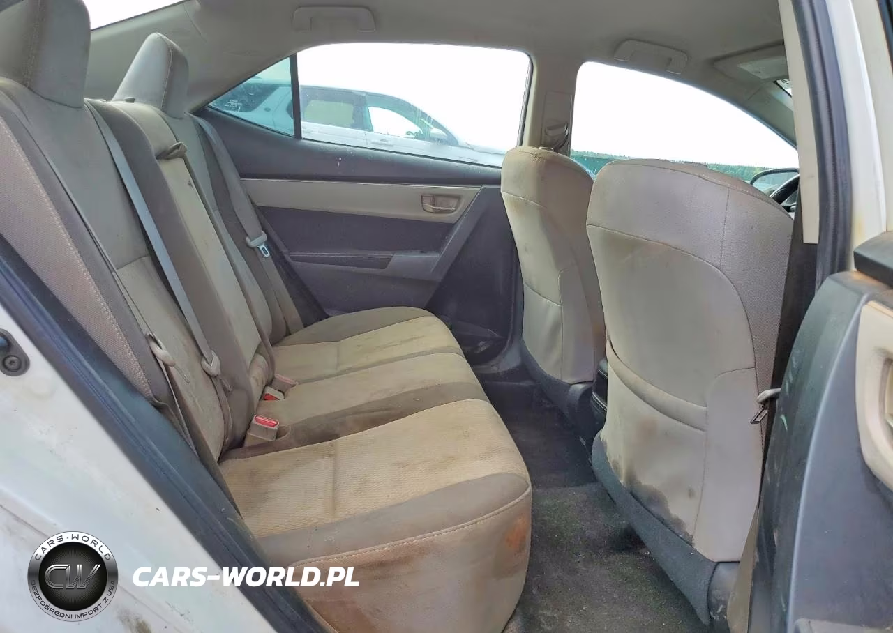 2018 Toyota Corolla Le VIN:2T1BURHE3JC061691 - 10