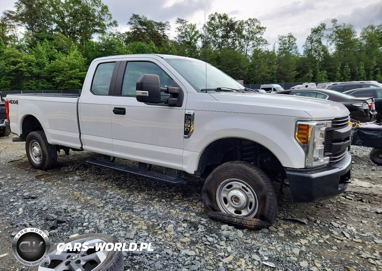 2019 Ford F350 Super Duty VIN:1FT8X3B65KEF52598 - 4
