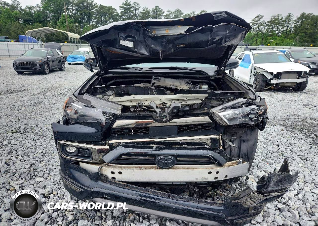2021 Toyota 4Runner Nightshade Edition VIN:JTECU5JR9M5230913 - 5