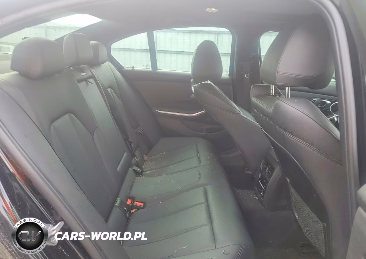 2019 BMW 330I VIN:3MW5R1J5XK8B00088 - 10