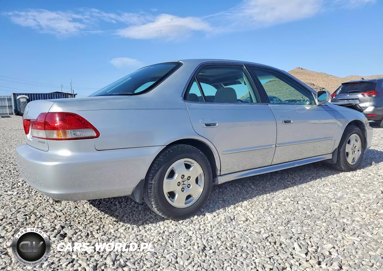 2002 Honda Accord Ex VIN:1HGCG16582A080437 - 3