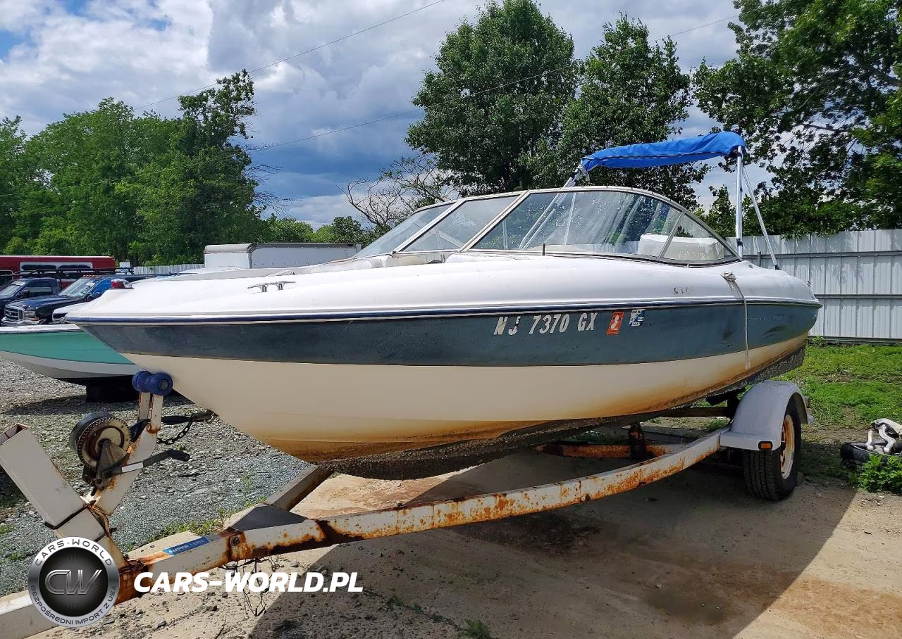 2002 Bayliner Capri VIN:USHC05BTH102 - 2