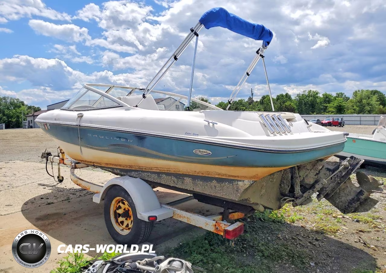 2002 Bayliner Capri VIN:USHC05BTH102 - 3