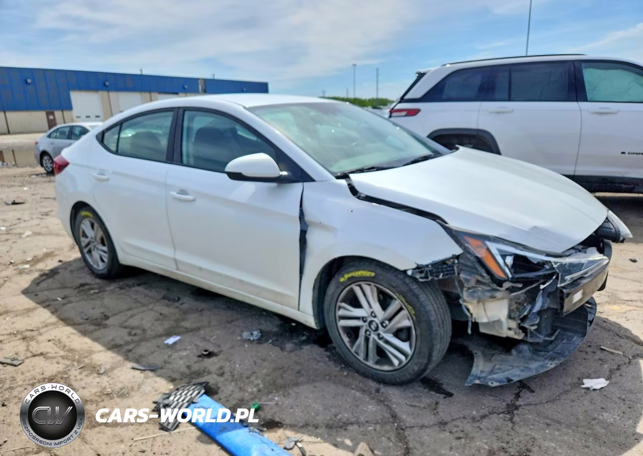 2020 Hyundai Elantra Sel VIN:5NPD84LFXLH631282 - 4