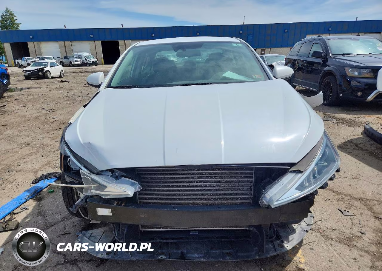 2020 Hyundai Elantra Sel VIN:5NPD84LFXLH631282 - 5