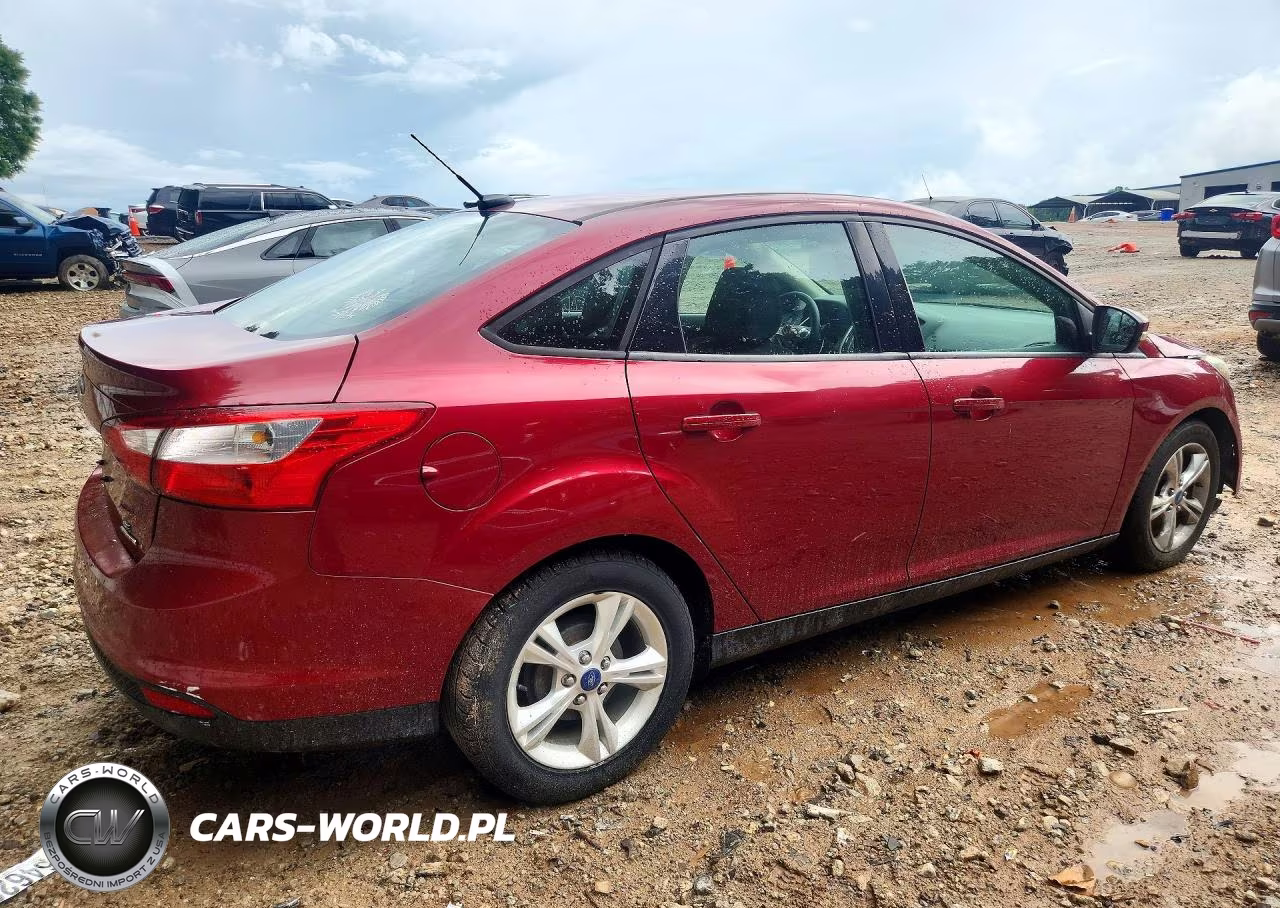 2013 Ford Focus Se VIN:1FADP3F27DL176397 - 3