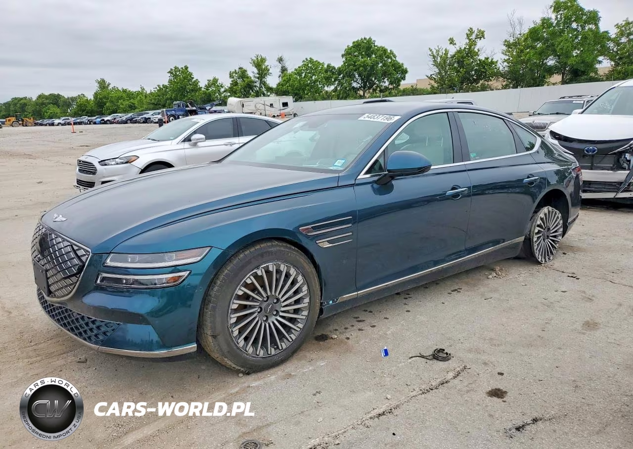2023 Genesis G80