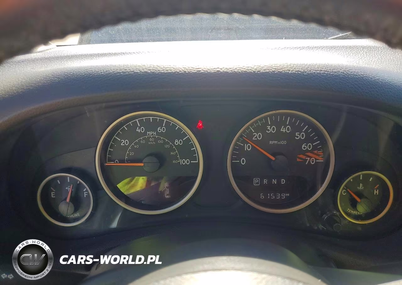 2017 Jeep Wrangler Sahara VIN:1C4AJWBG8HL561734 - 9