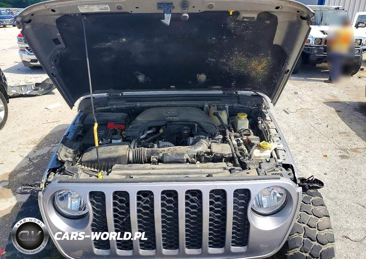 2020 Jeep Gladiator Sport VIN:1C6JJTAG2LL120472 - 11