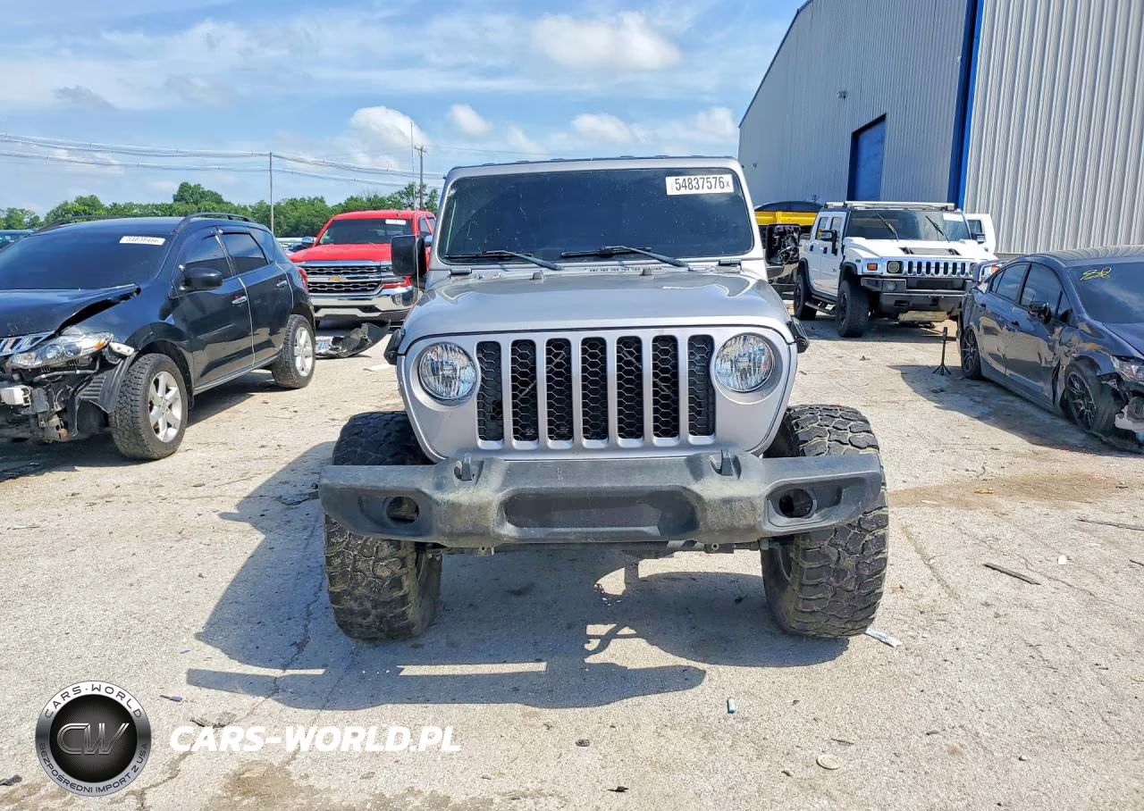 2020 Jeep Gladiator Sport VIN:1C6JJTAG2LL120472 - 5