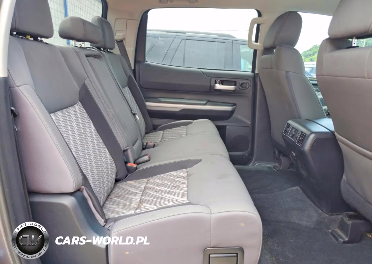 2018 Toyota Tundra Crewmax Sr5 VIN:5TFEM5F17JX128672 - 10