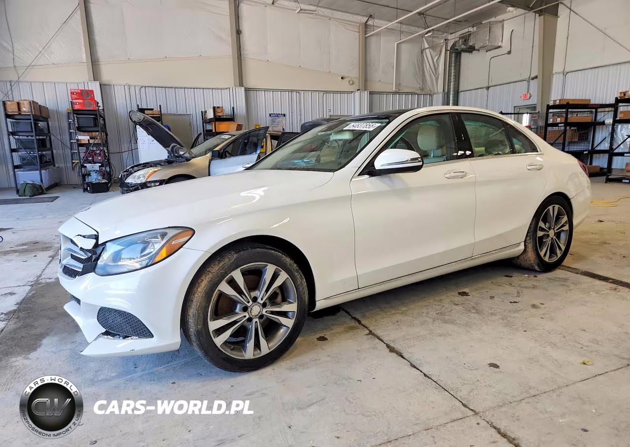 2016 Mercedes-Benz C 300 4Matic