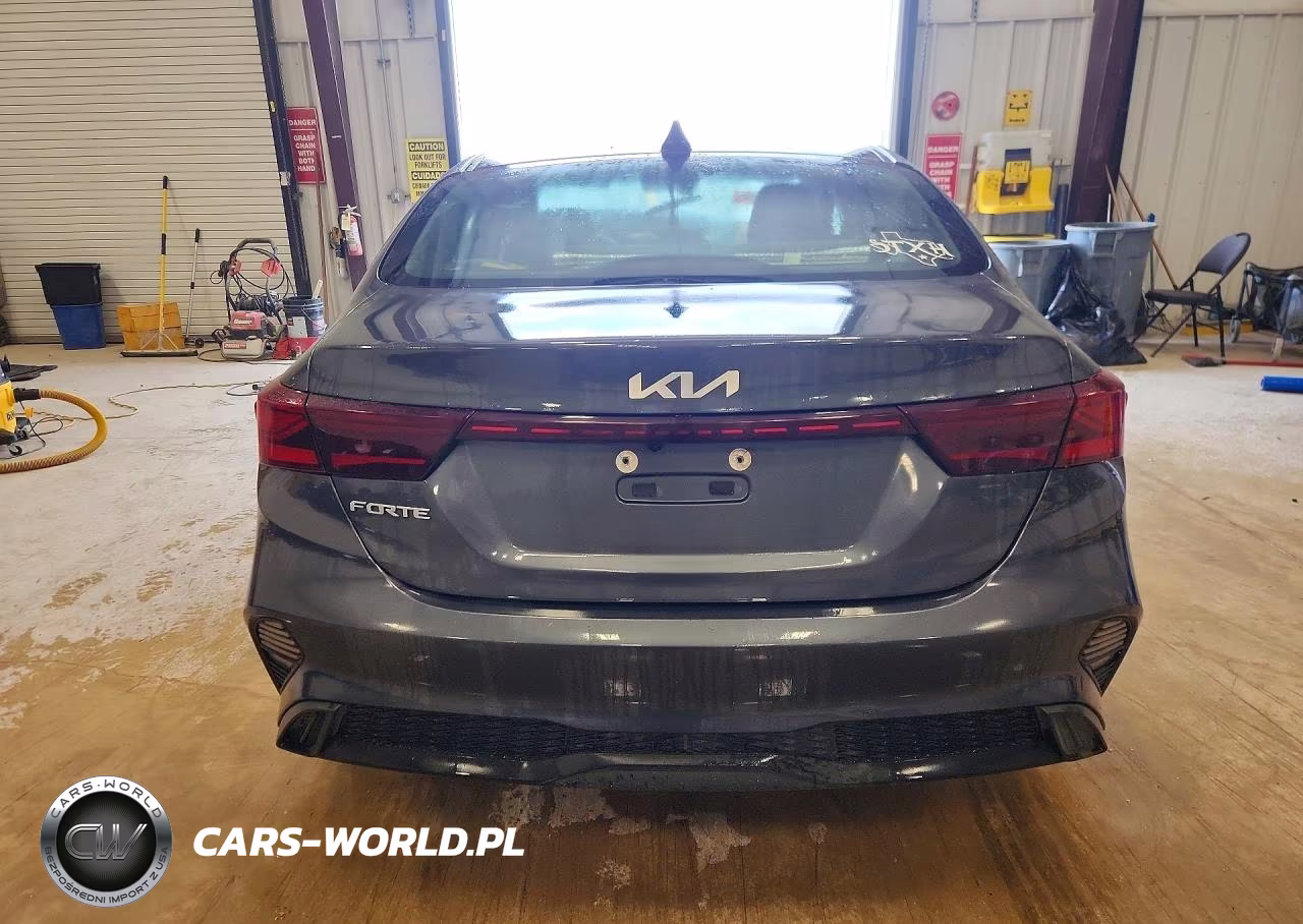 2022 Kia Forte Lxs VIN:3KPF24ADXNE429013 - 6