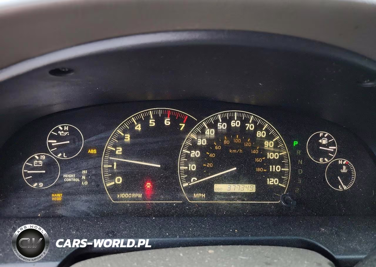 2005 Toyota Sequoia Limited VIN:5TDBT48AX5S249284 - 9