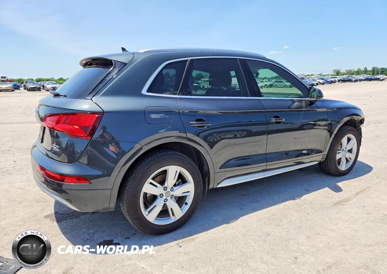 2018 Audi Q5 Premium Plus VIN:WA1BNAFY3J2037668 - 3