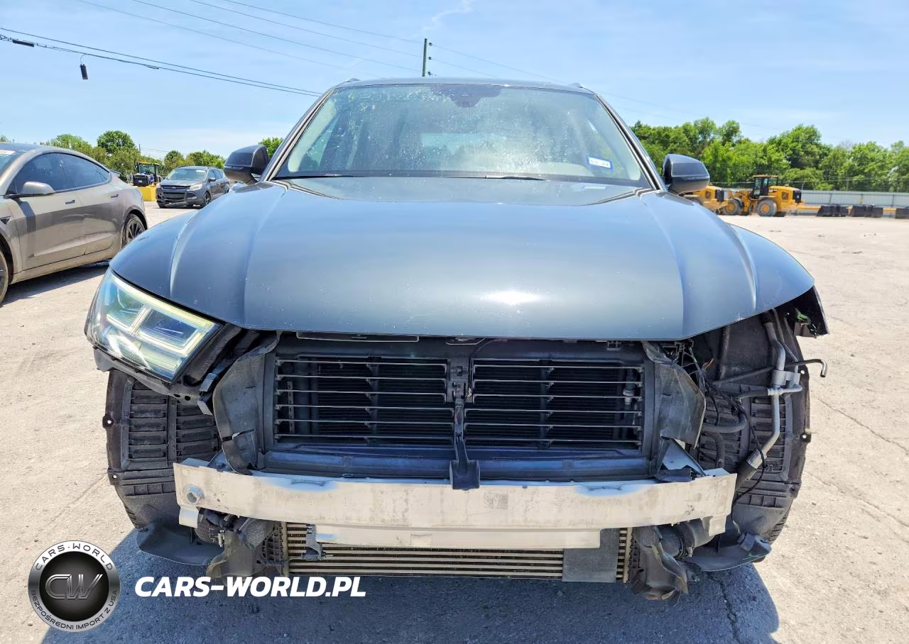2018 Audi Q5 Premium Plus VIN:WA1BNAFY3J2037668 - 5