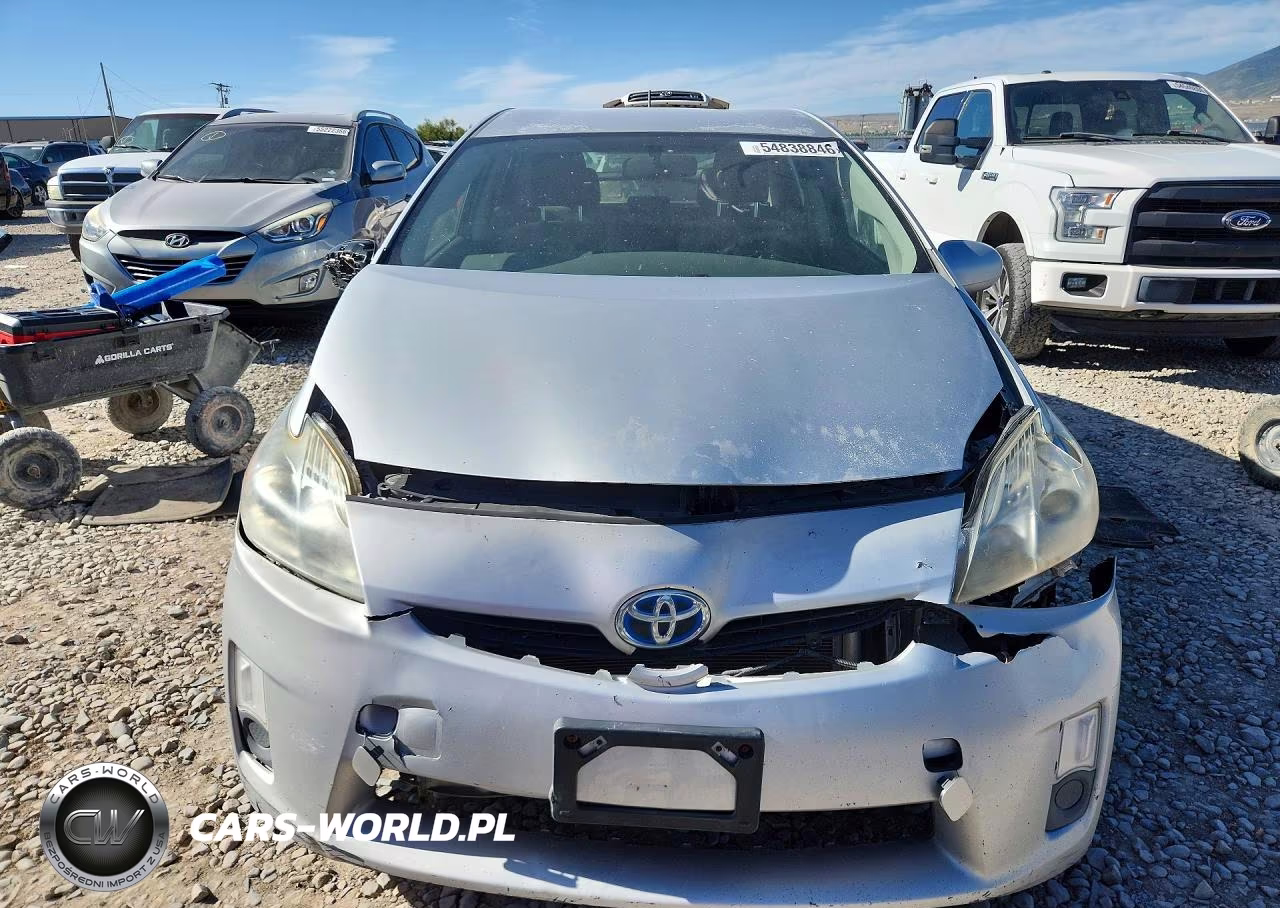 2011 Toyota Prius Two VIN:JTDKN3DU0B0296908 - 5
