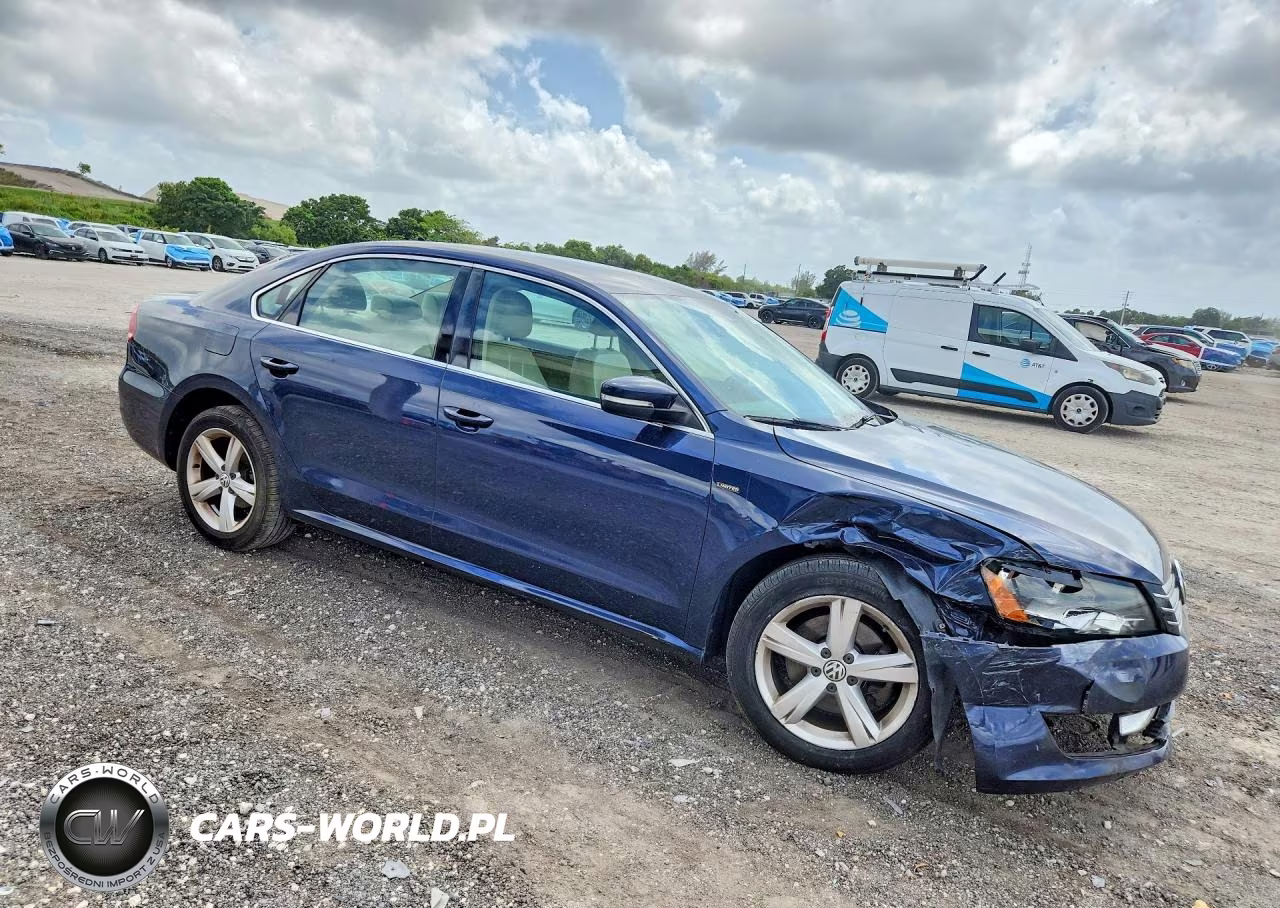 2015 Volkswagen Passat S VIN:1VWAS7A30FC107618 - 4