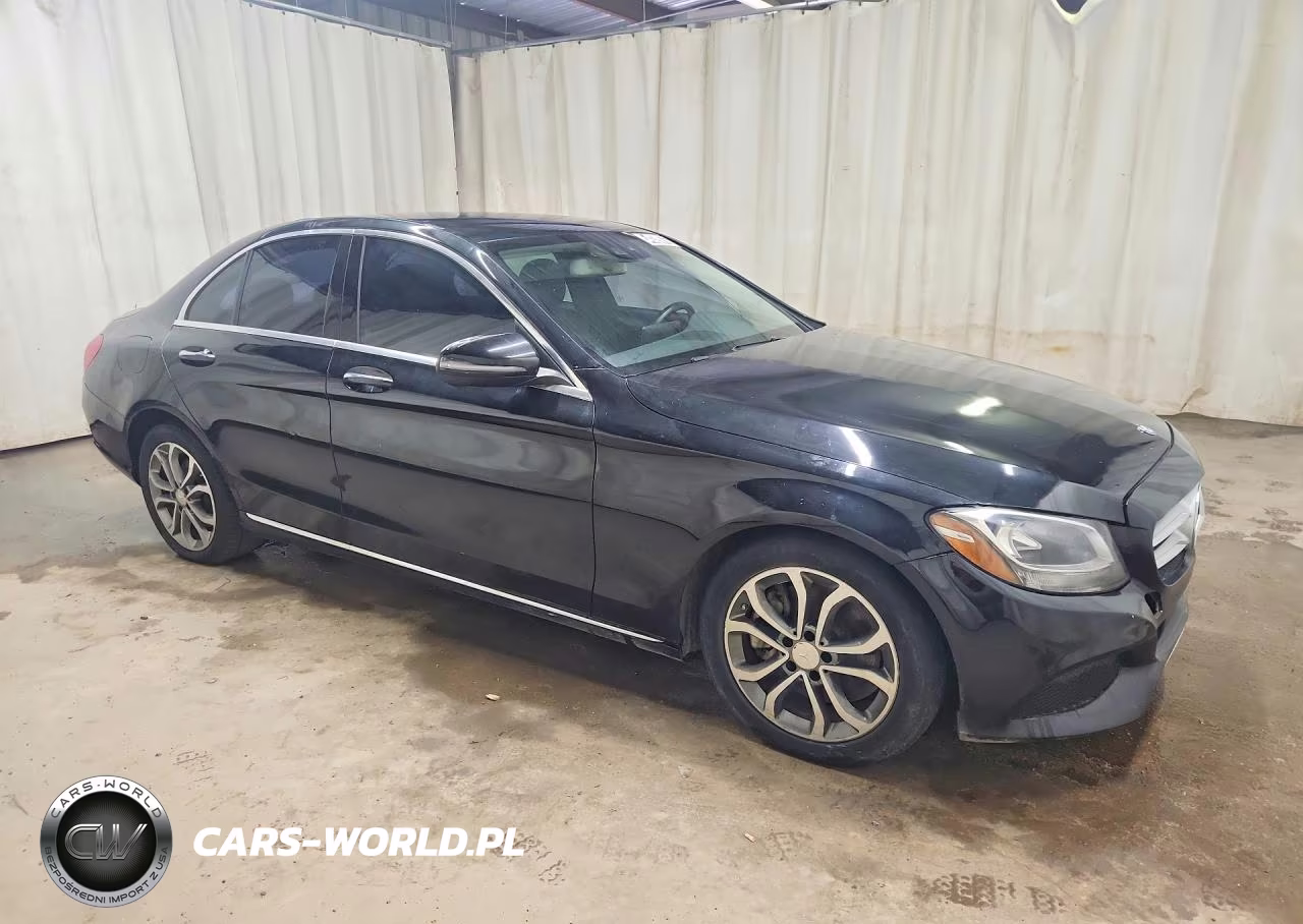 2016 Mercedes-Benz C 300 VIN:55SWF4JBXGU149624 - 4