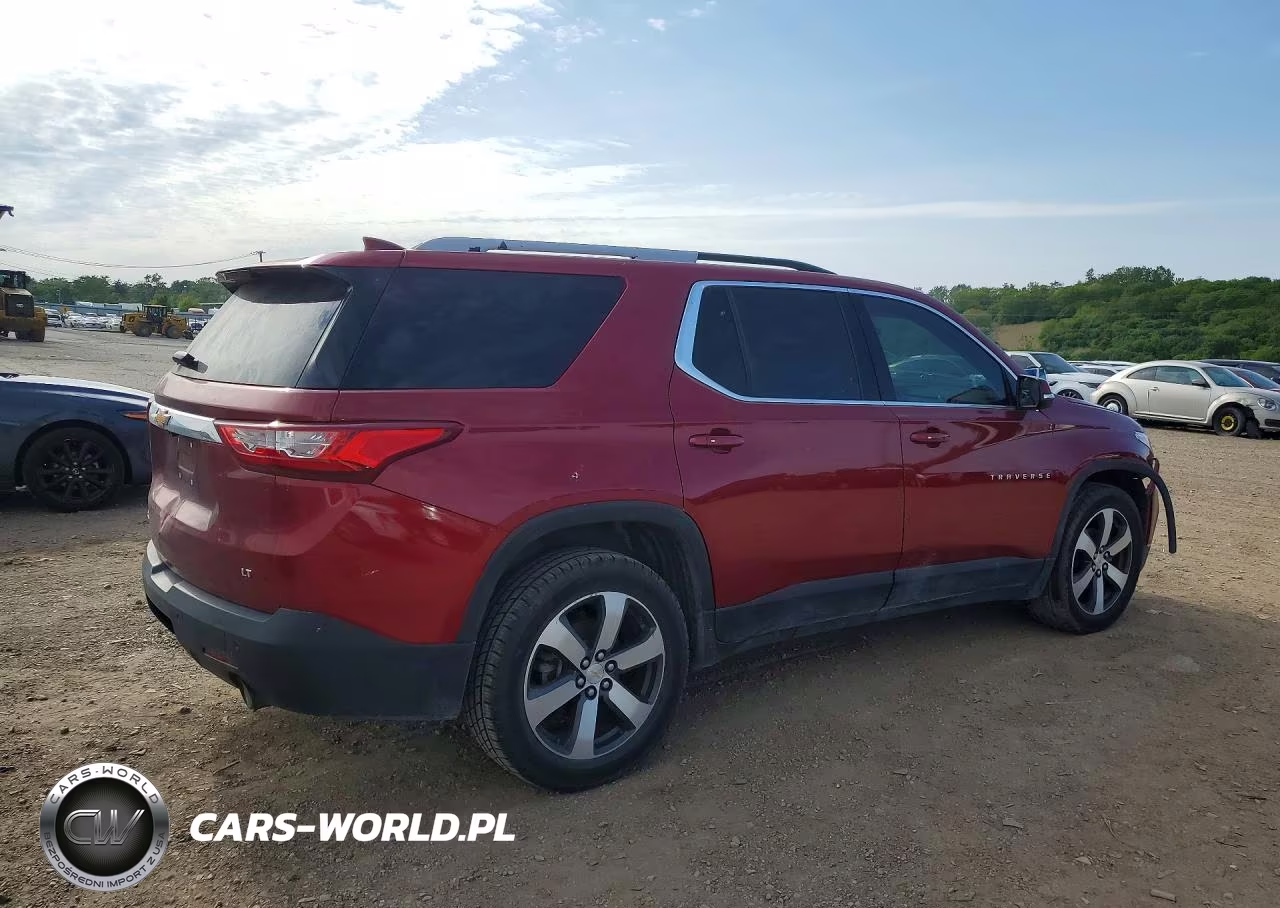 2018 Chevrolet Traverse Lt VIN:1GNEVHKW5JJ113968 - 3