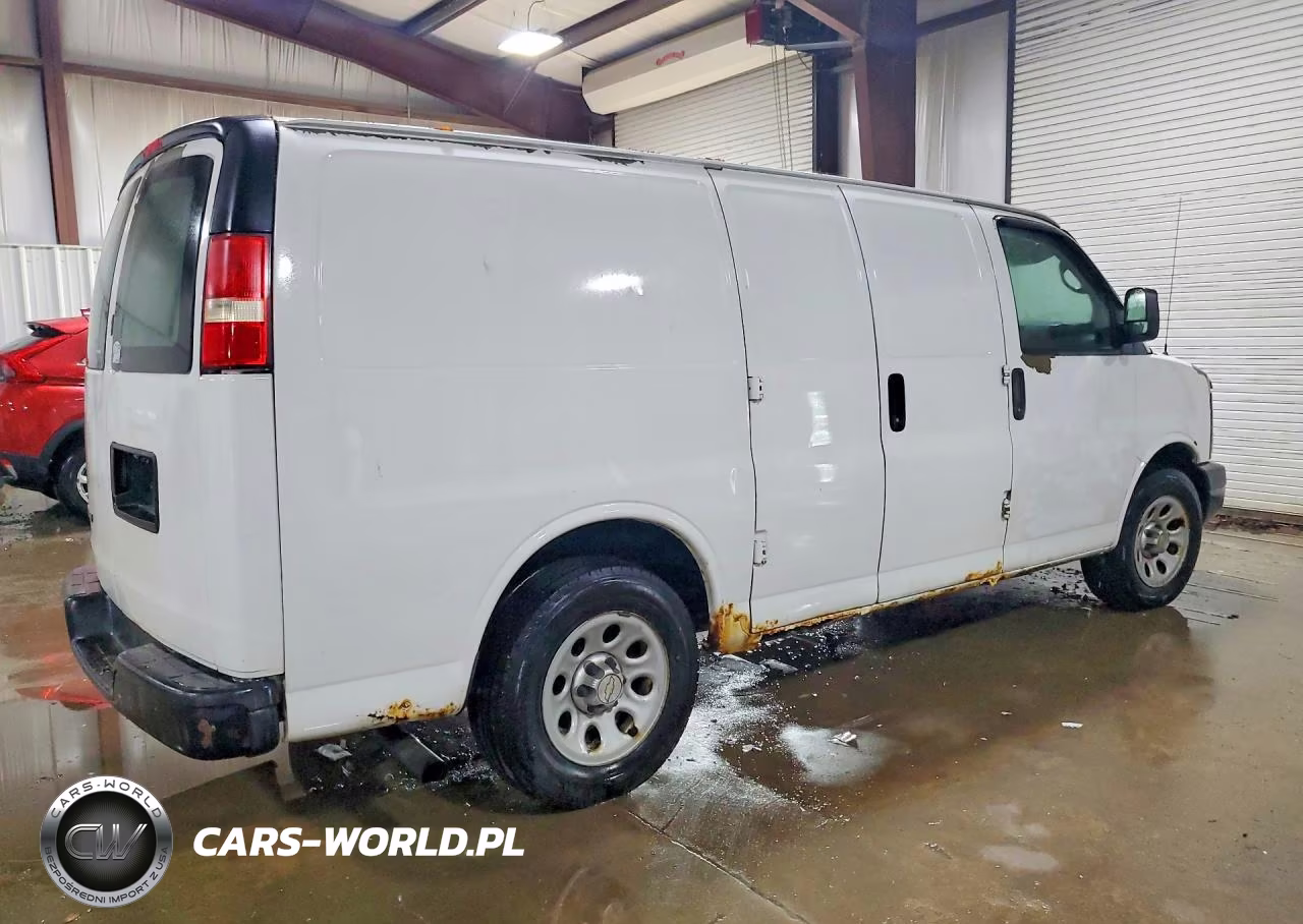 2010 Chevrolet Express 1500 Cargo Delivery Van VIN:1GCUGADX9A1147505 - 3