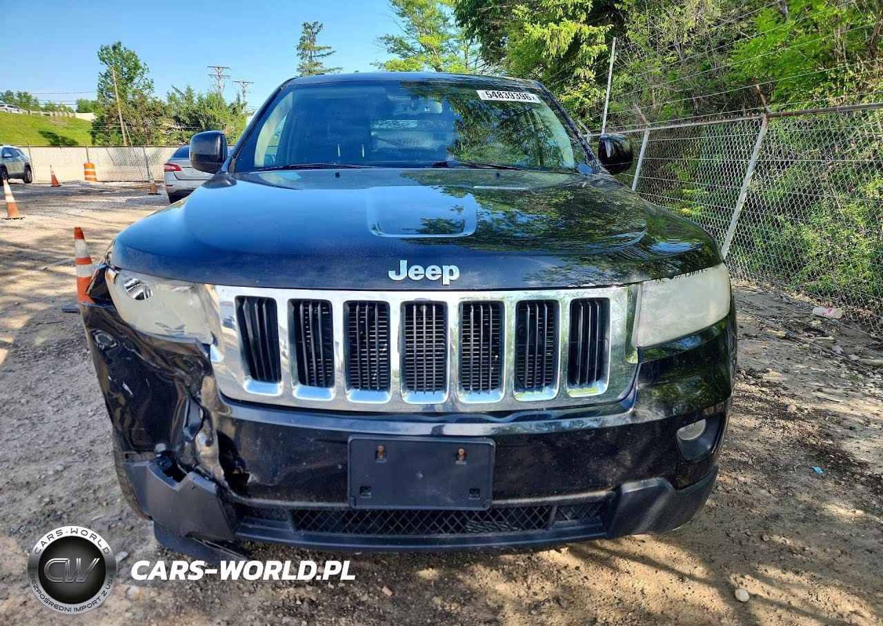 2013 Jeep Grand Cherokee Laredo VIN:1C4RJFAG4DC609941 - 5