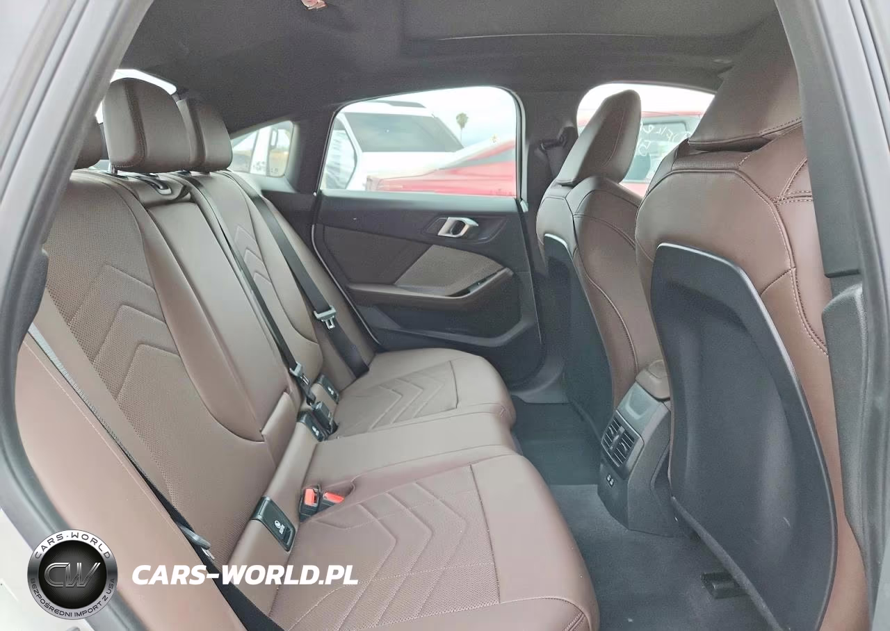 2026 BMW 228Xi VIN:WBA23GG0XT7U15673 - 10
